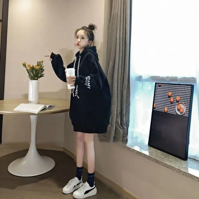 เดรสฮู้ดดี้สตรีทแวร์ผ้าฟลีซสไต - Winter Clothing Drawing บทวิจารณ์และราคา