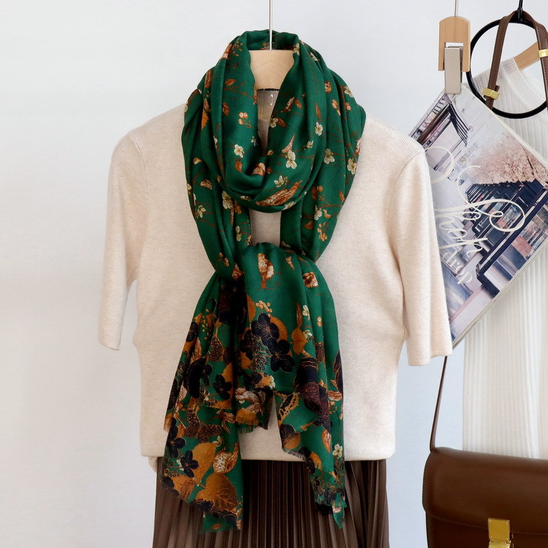 ผ้าคลุมไหลแคชเมียร์สีเขียวยาว  - Winter Clothing Hong Kong บทวิจารณ์และราคา